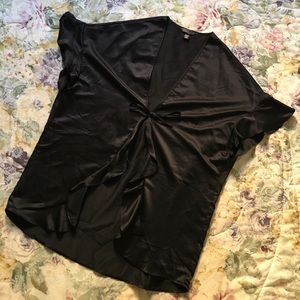 Victoria’s Secret Black Short Sleeved Robe